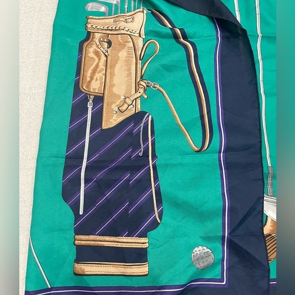 Vintage Jim Renoir 75X75cm STUNNING  Green Golf Themed Scarf Polyester - Picture 4 of 4